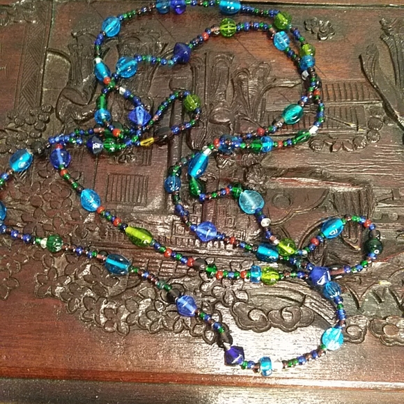 Vintage glass bead necklaces - Picture 5 of 7